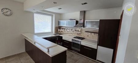 Predaj, zariadený päťizbový rodinný dom Močenok