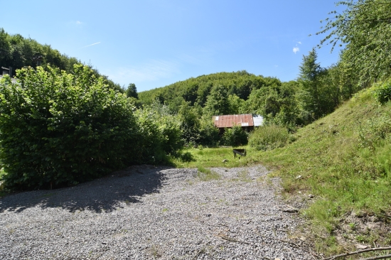 Predaj, pozemok pre rodinný dom   1673 m2 Nová Baňa, Stará Huta - EXKLUZÍVNE HALO REALITY