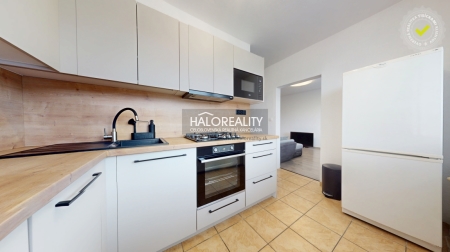 Prenájom, trojizbový byt Hnúšťa, Klokočova - EXKLUZÍVNE HALO REALITY