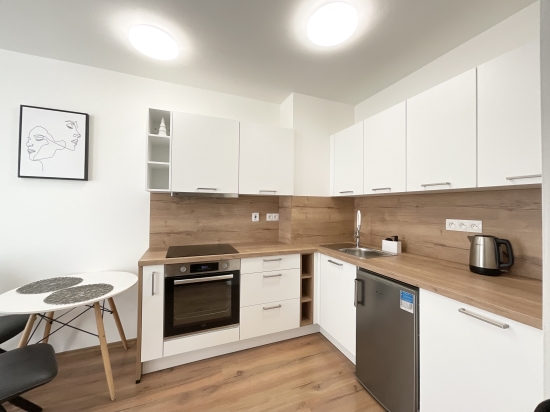 Prenájom, jednoizbový byt Banská Bystrica, Fončorda, Tulská