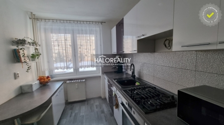 Predaj, trojizbový byt Spišská Belá - EXKLUZÍVNE HALO REALITY