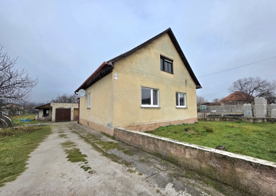 Predaj, rodinný dom Čereňany - EXKLUZÍVNE HALO REALITY
