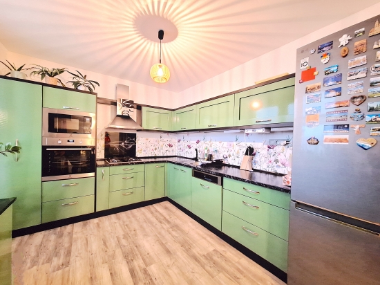 Predaj, štvorizbový byt Pezinok