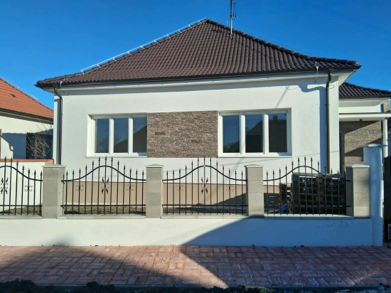 Predaj, rodinný dom Horné Saliby - EXKLUZÍVNE HALO REALITY