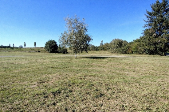 Predaj, pozemok pre rodinný dom   1498 m2 Hruboňovo