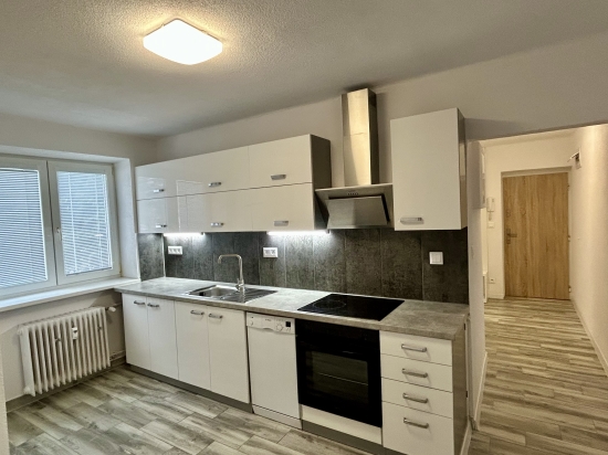 Prenájom, dvojizbový byt Prievidza, Staré Sídlisko