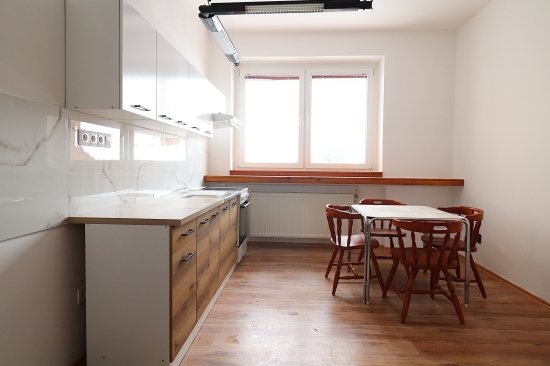 Prenájom, jednoizbový byt Nové Zámky, priamo v centre mesta