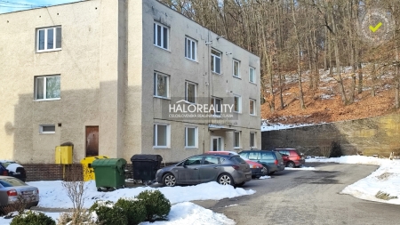 Predaj, trojizbový byt Poltár - EXKLUZÍVNE HALO REALITY