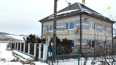 Predaj, rodinný dom Hodejovec - EXKLUZÍVNE HALO REALITY