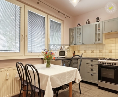 Predaj, dvojizbový byt Komárno, Košická ulica - EXKLUZÍVNE HALO REALITY