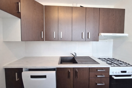 Predaj, jednoizbový byt Bratislava Dúbravka, ulica Kpt. Rašu