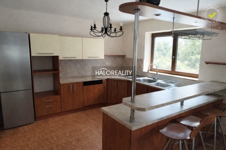 Predaj, rodinný dom Sačurov, - Sečovská Polianka