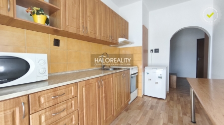  - Predaj, trojizbový byt Žiar nad Hronom, Centrum II - EXKLUZÍVNE HALO REALIT...