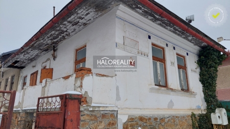 Predaj, rodinný dom Poproč - EXKLUZÍVNE HALO REALITY