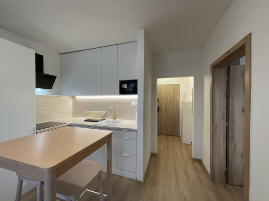 Prenájom, jednoizbový byt Banská Bystrica, Fončorda