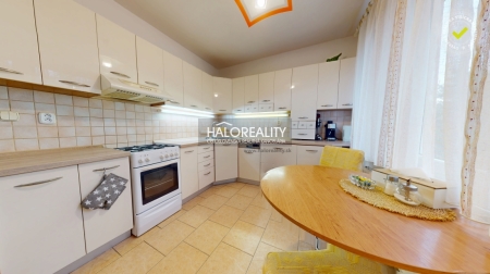 Predaj, štvorizbový byt Rimavská Sobota, Malohontská - EXKLUZÍVNE HALO REALITY