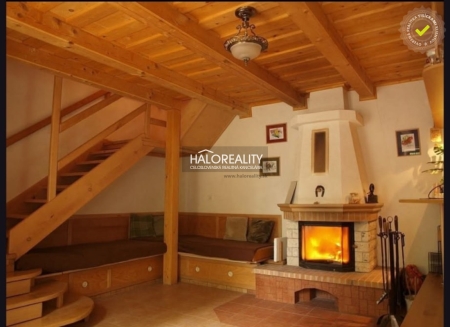 Predaj, chata Dobrá Voda, v objatí lesa