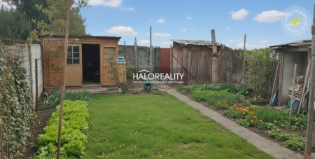 Predaj, stavebný pozemok so starším rodinným domom, 278 m2 Trnava,  Kopánka