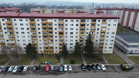 Prenájom, dvojizbový byt Rimavská Sobota, Dr. V. Clementisa - EXKLUZÍVNE HALO REALITY