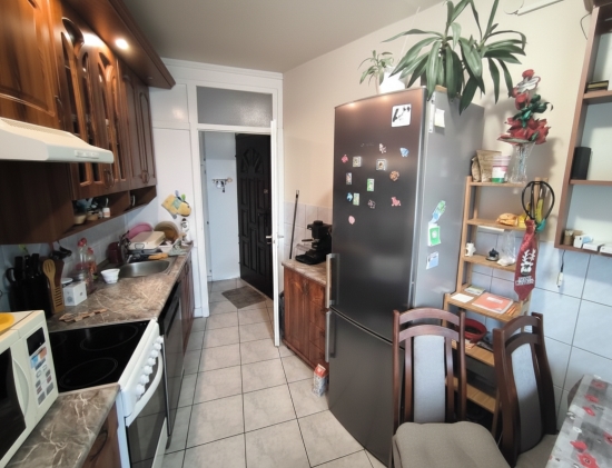 Predaj, štvorizbový byt Levice, Rybníky I