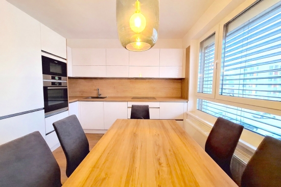 Predaj, trojizbový byt Pezinok, Obchodná ulica - NOVOSTAVBA