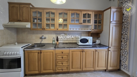 Prenájom, trojizbový byt Levice, Rybníky V