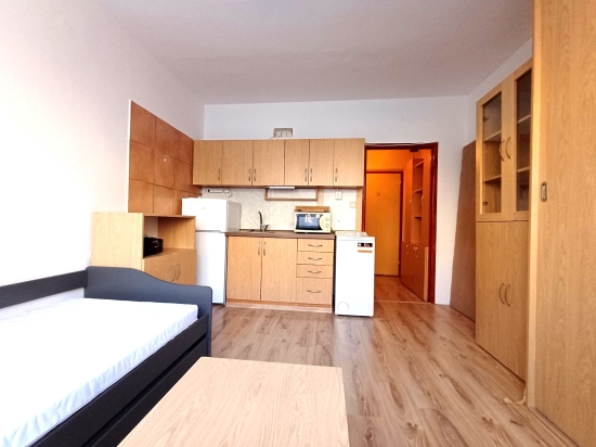 Predaj, garsónka Prievidza, Sídlisko Kopanice, Energetikov - EXKLUZÍVNE HALO REALITY