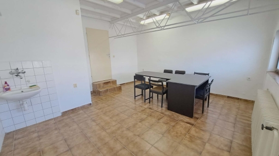 Predaj, kancelársky priestor s garážou Senec, Kysucká ul. - EXKLUZÍVNE HALO REALITY