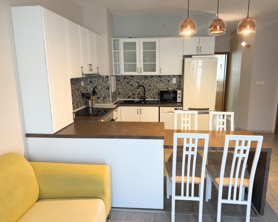 Predaj, trojizbový byt Senec