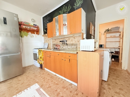 Predaj, dvojizbový byt Nové Zámky - EXKLUZÍVNE HALO REALITY