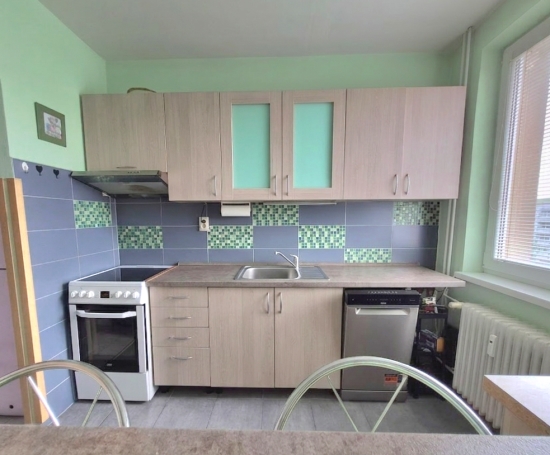 Predaj, trojizbový byt Brezová pod Bradlom