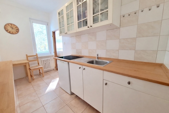 Prenájom, dvojizbový byt Bratislava Ružinov, Ostredky, ulica Ostredková