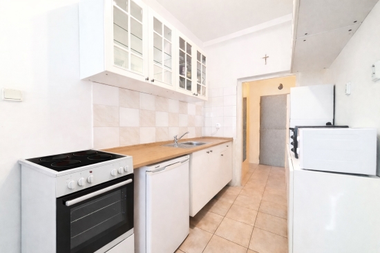 Prenájom, dvojizbový byt Bratislava Ružinov, Ostredky, ulica Ostredková