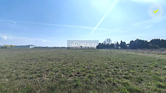 Predaj, pozemok pre rodinný dom 939 m2 Nové Zámky, nová lokalita pre výstavbu RD - EXKLUZÍVNE HALO REALITY