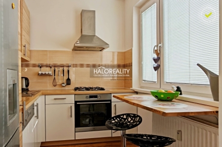 Predaj, jednoizbový byt Bratislava Devínska Nová Ves, Podhorské, Pavla Horova,...