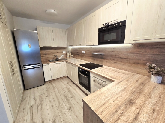 Predaj, dvojizbový byt Bratislava Podunajské Biskupice, Uzbecká+garážové státie+neb.priestor - NOVOSTAVBA