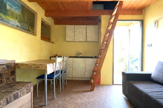 Predaj, chata Úľany nad Žitavou, útulná záhradná rekreačná chata