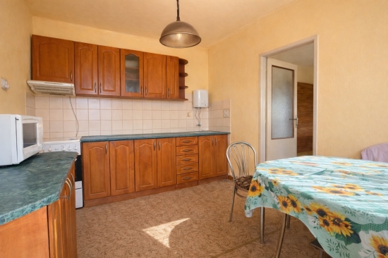 Predaj, rodinný dom Dvory nad Žitavou, päťizbový 