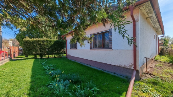 Predaj, rodinný dom Komjatice - EXKLUZÍVNE HALO REALITY