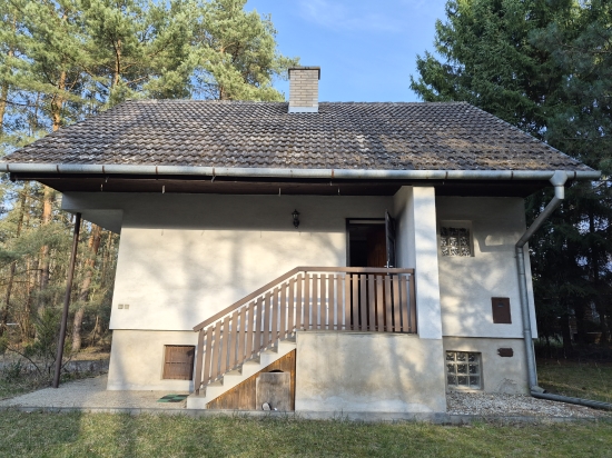 Predaj, chata Borský Svätý Jur - EXKLUZÍVNE HALO REALITY