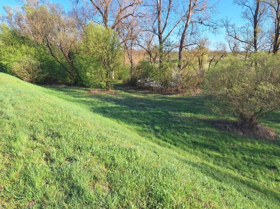 Predaj, pozemok pre rodinný dom   1219 m2 Záhorce