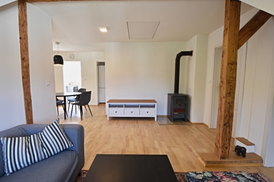 Prenájom, rodinný dom Nová Baňa - EXKLUZÍVNE HALO REALITY