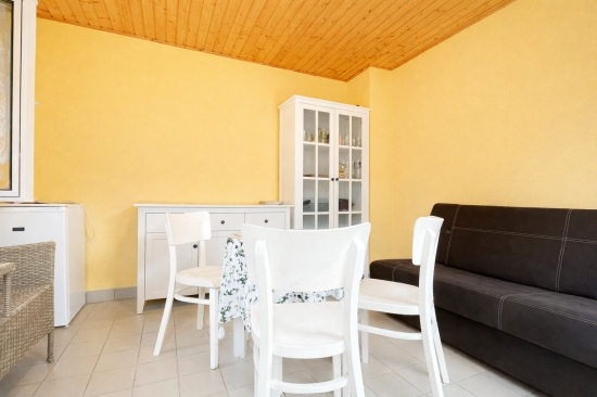 Predaj, záhradná chata Nové Zámky, oáza pokoja len pár minút od mesta