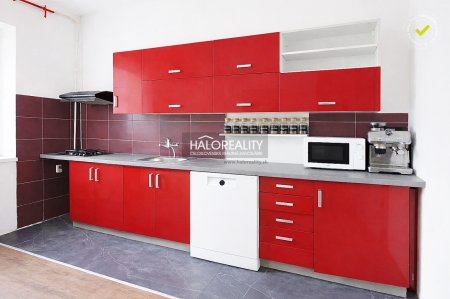 Predaj, rodinný dom Hul, päťizbový, čiastočná rekonštrukcia