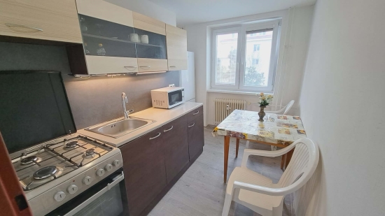 Prenájom, trojizbový byt Trnava, Ľ. Podjavorinskej - EXKLUZÍVNE HALO REALITY