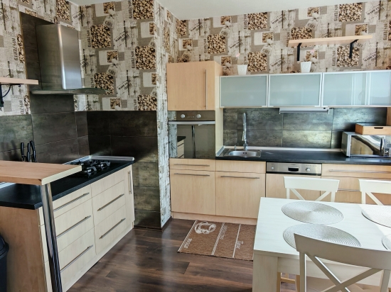 Prenájom, trojizbový byt Poprad, Rastislavova - EXKLUZÍVNE HALO REALITY