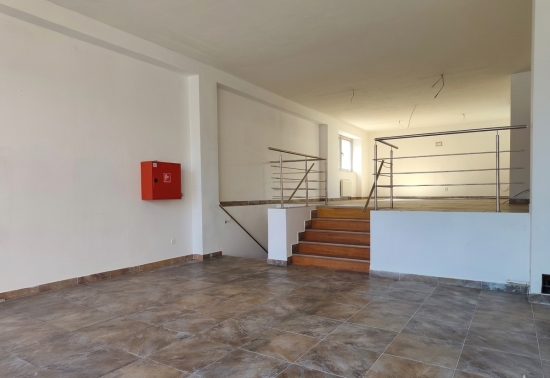 Predaj, polyfunkcia/obchodné priestory Žiar nad Hronom, MEZANÍN - EXKLUZÍVNE HALO REALITY