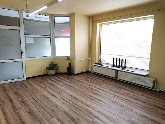 Prenájom, obchodný priestor Nováky - EXKLUZÍVNE HALO REALITY