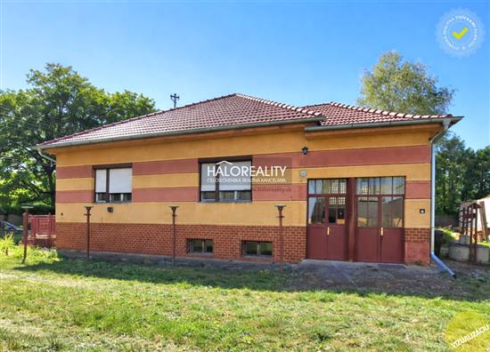 Predaj, rodinný dom Trávnica, dvojizbový s veľkým pozemkom 2674 m2 - EXKLUZÍVNE HALO REALITY