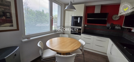 Predaj, trojizbový byt Galanta, blízko centra- kompletná rekonštrukcia